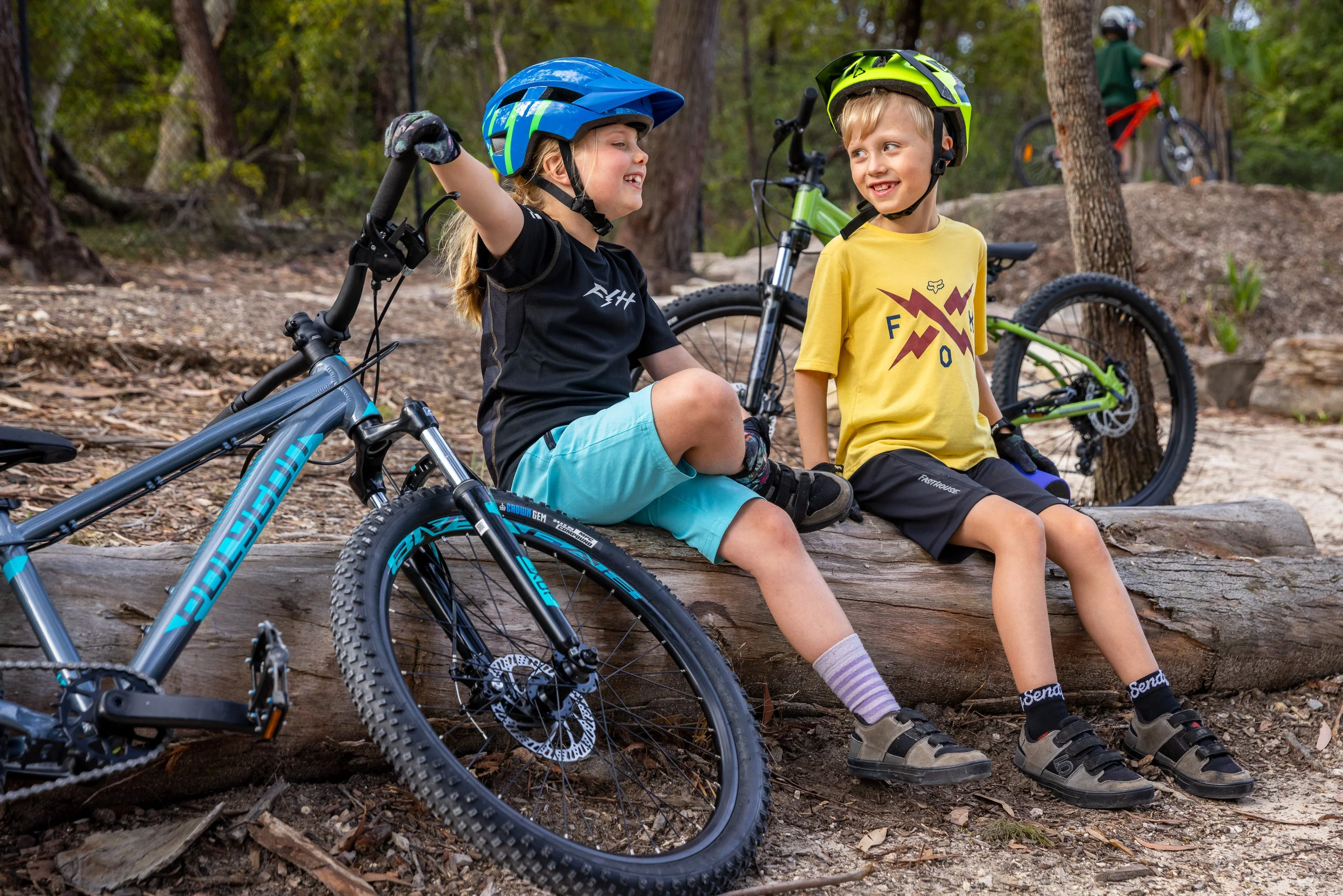 Polygon Premier 24" XC Disc - Kids Mountain Bike - Image 13
