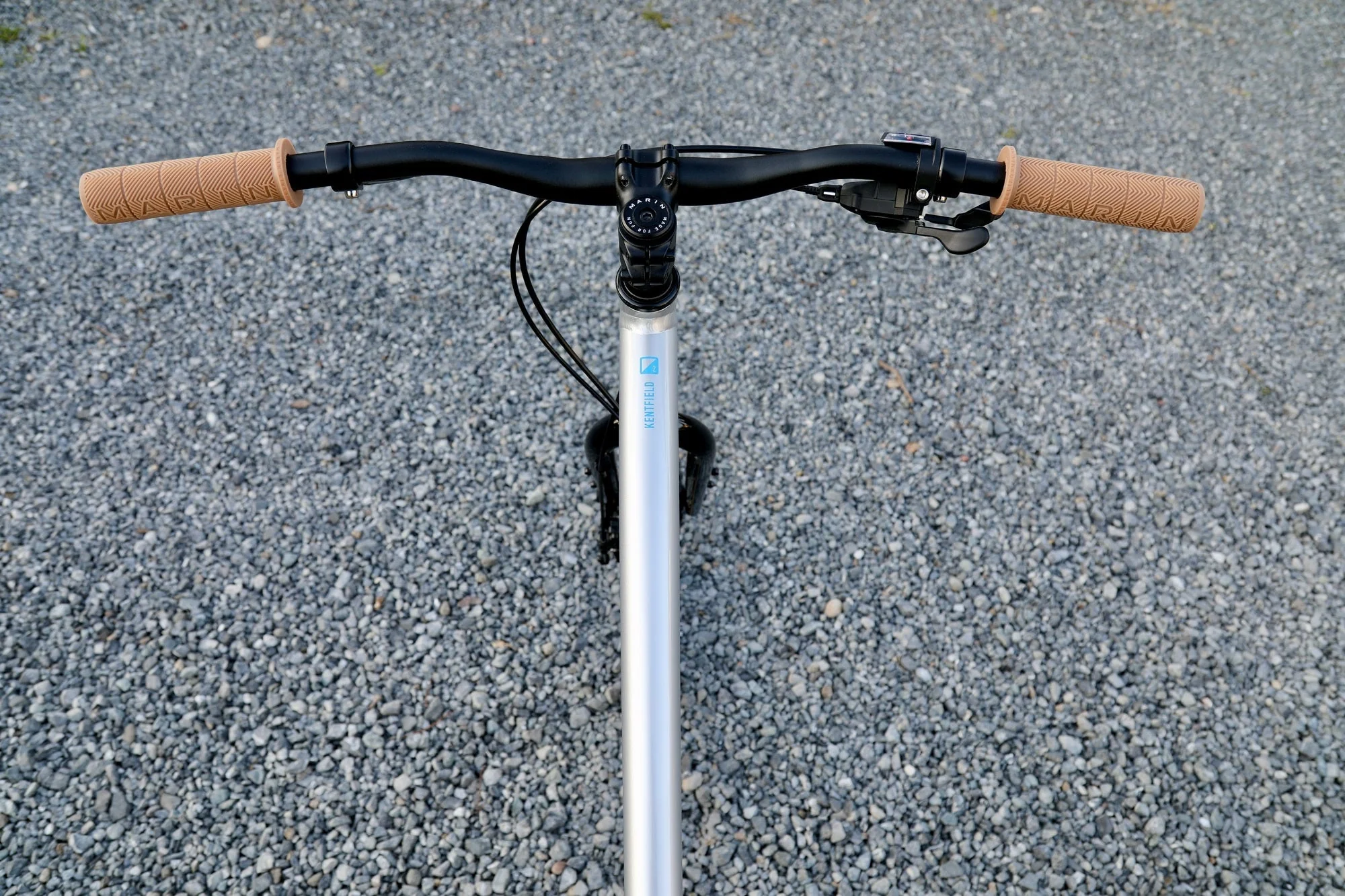 Marin Kentfield 2 - Silver Hybrid Bike - Image 5